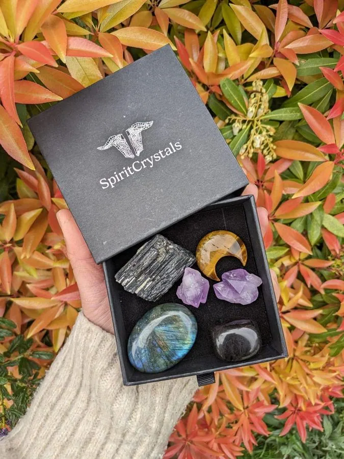 A SpiritCrystals gift box