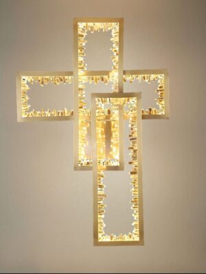 Cozy Cross Wall Lamp Made From Natural Crystals