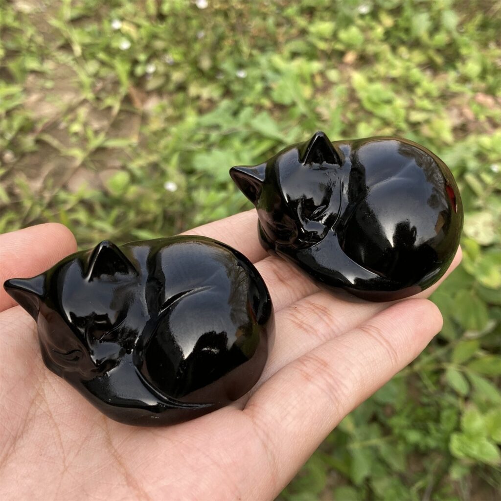 Obsidian Cat Crystal Carving