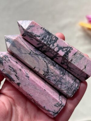 Rhodonite crystal obelisk tower