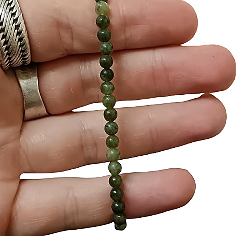 Jade 4mm bead bracelet