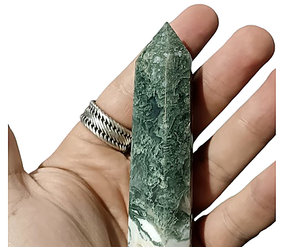70g Small crystal towers · Moss agate
