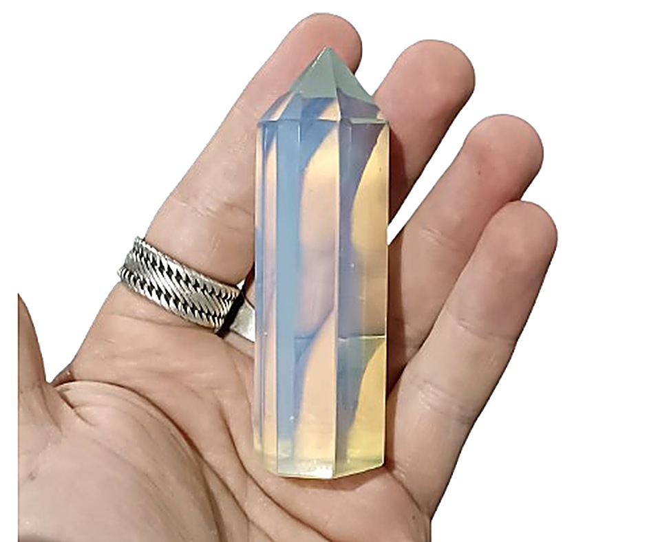 70g Small crystal towers · Opalite