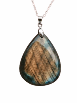 Cabochon Labradorite Pendant