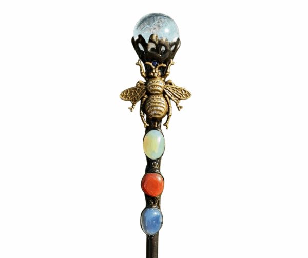 Bee Crystal Wand · Clear quartz