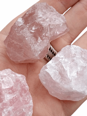 21 kinds of Mini Rough Crystal Chunks · Rose quartz