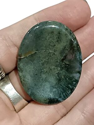 Oval Crystal Palmstone · Moss agate