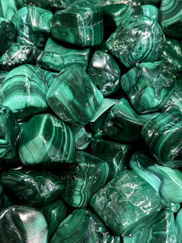 Malachite tumblestones