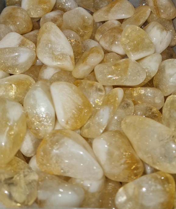 Citrine tumblestones