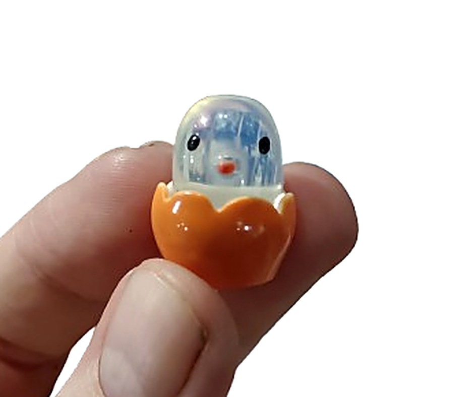 Mini Crystal Chick in Shell · Light blue opalite