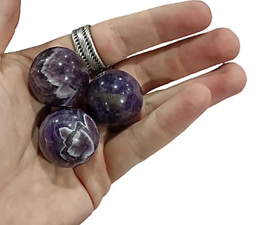 Small Crystal Sphere, 3cm