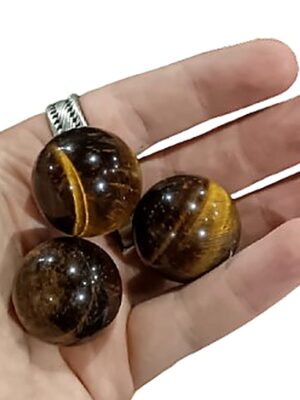 Small Crystal Sphere, 3cm · Tiger's eye