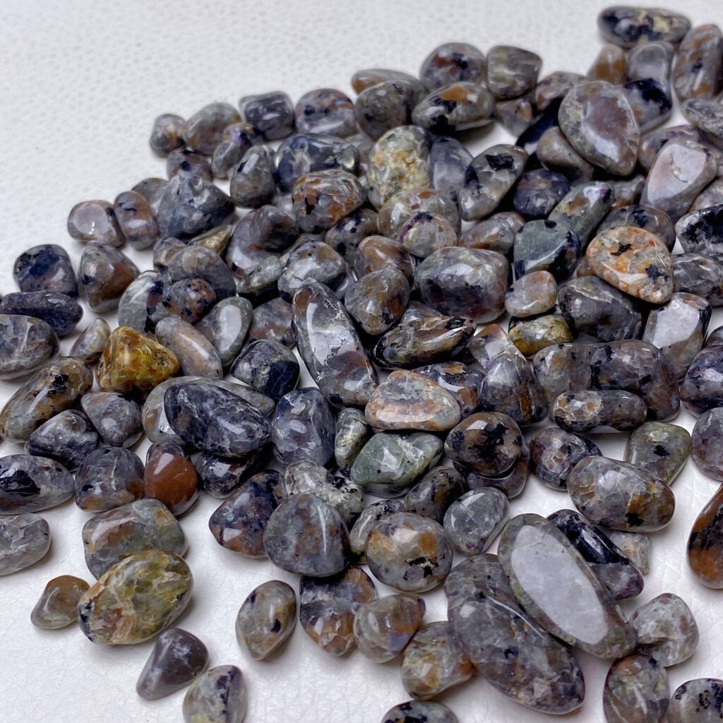 Yooperlite Crystal Chips