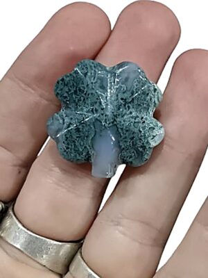 Mini Crystal Clover · Moss agate