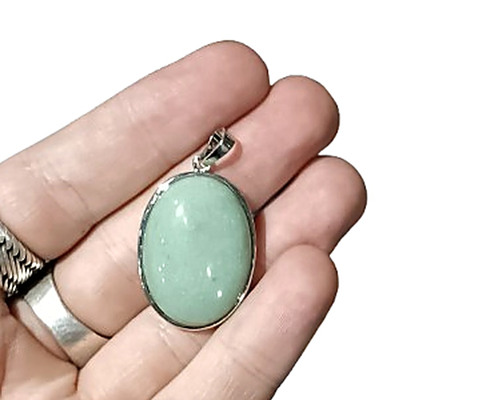 Oval Crystal Pendant · Aventurine