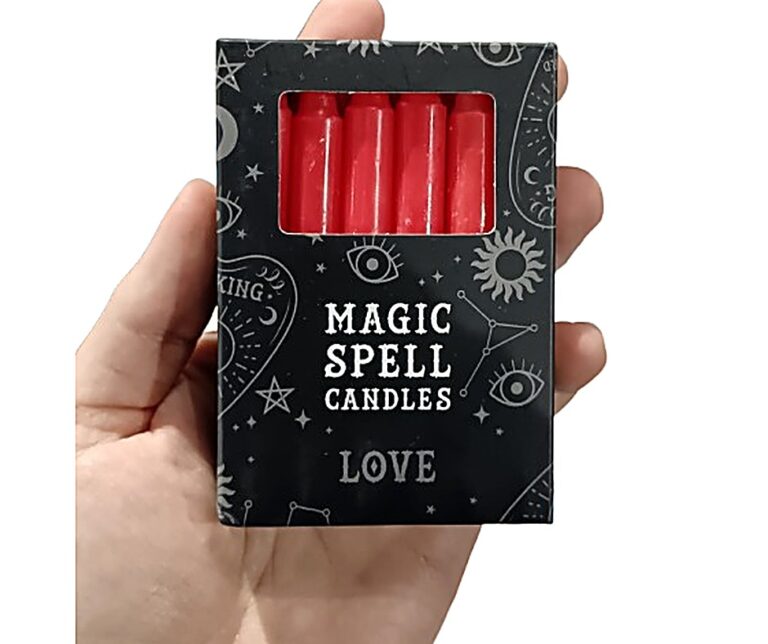 Love spell candles